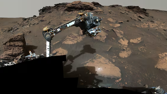 NASA도 속았다? 화성 표면 물 흔적의 진짜 정체